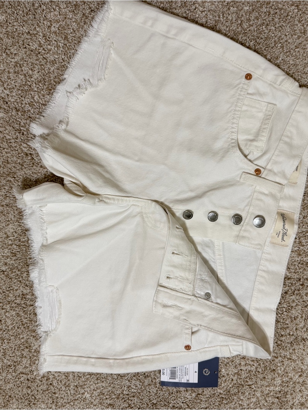 NEW universal White Frayed-Hem High-Rise Denim Shorts